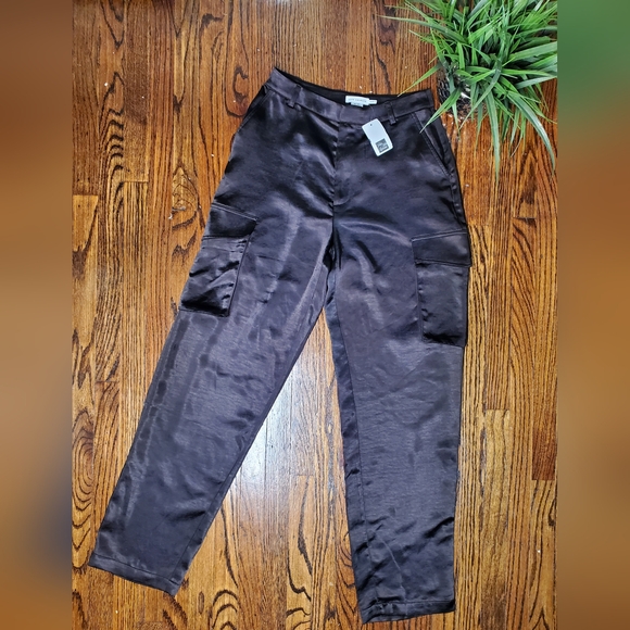 Good American Cargo Trousers - Picture 7 of 16